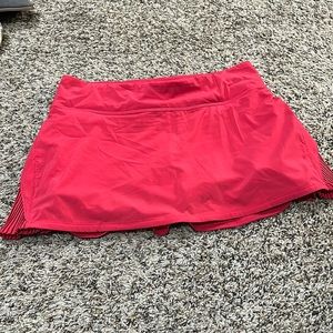 Lululemon play off the pleats skirt